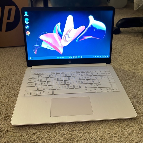 hp laptop 14-dq0xxx - Picture 6 of 12